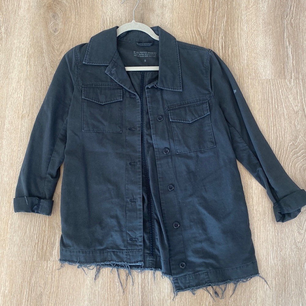 G1 Goods Women’s Black Denim Jacket Size S